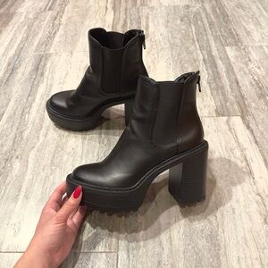 Black Madden Girl Chunky Heel Ankle Boots